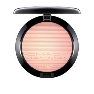 New MAC extra dimension skinfinish